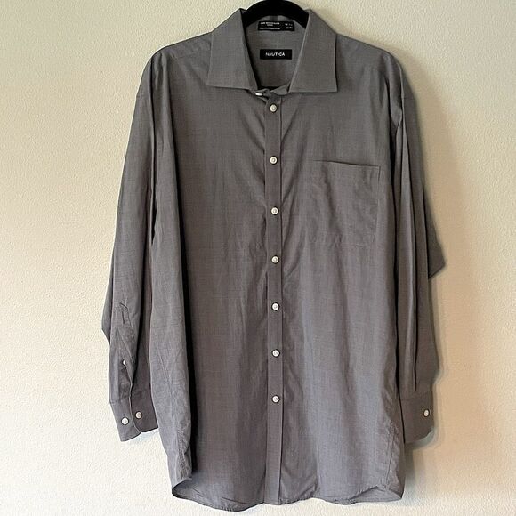 Nautical Men’s Gray Button Down Dress Shirt. Size Large (16.5-32/33). - Picture 1 of 3